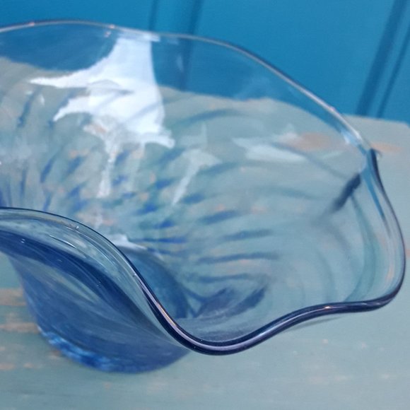 Murano Glass Art Bowl Bubbles Swirls of Blue Glass Clear Signed by Artist italy - Picture 9 of 16